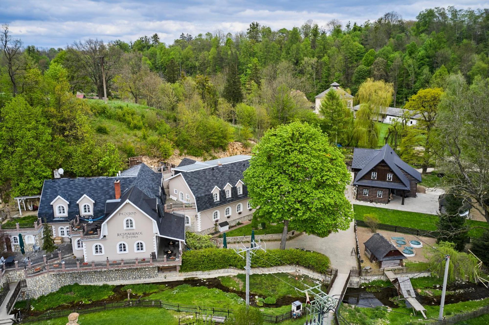 Penzion U Zbehlika Svitavy Extérieur photo